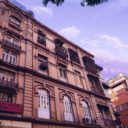 Carlton Hotel Mumbai - Behind Taj Mahal Palace Colaba Mumbai Exterior foto